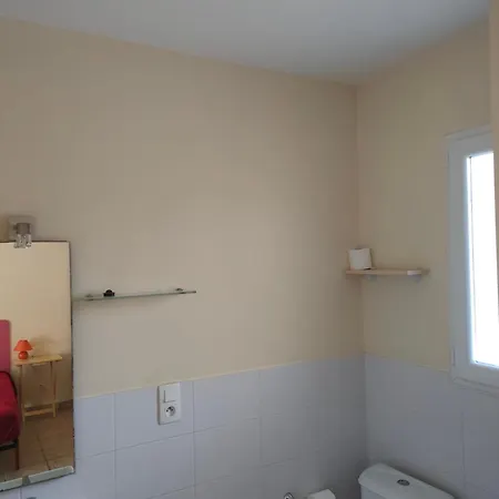 Holiday home Studioescos El Uno