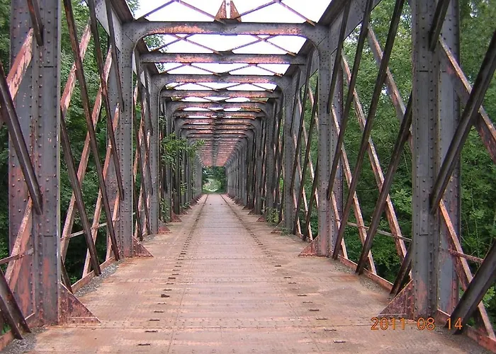 Studioescos El Uno * Escos