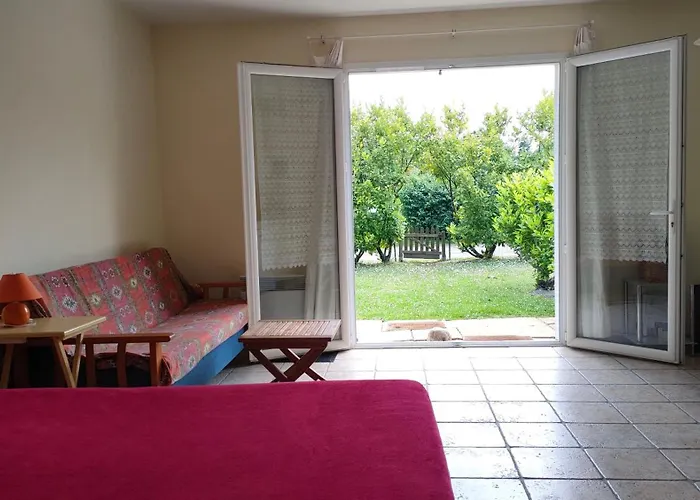 Studioescos El Uno *